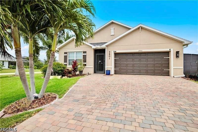 4 bedroom SingleFamilyResidence at 2801 SW 29th Pl, Cape Coral, Cape Coral — photo 2