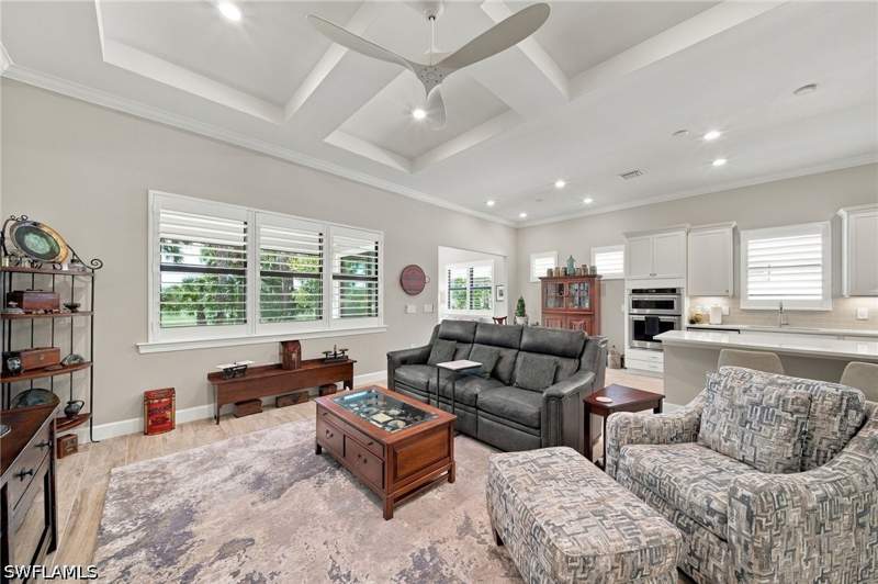 2 bedroom SingleFamilyResidence at 9724 Everglades Dr, Greyhawk At Golf Club Of The Everglades, Naples — photo 3