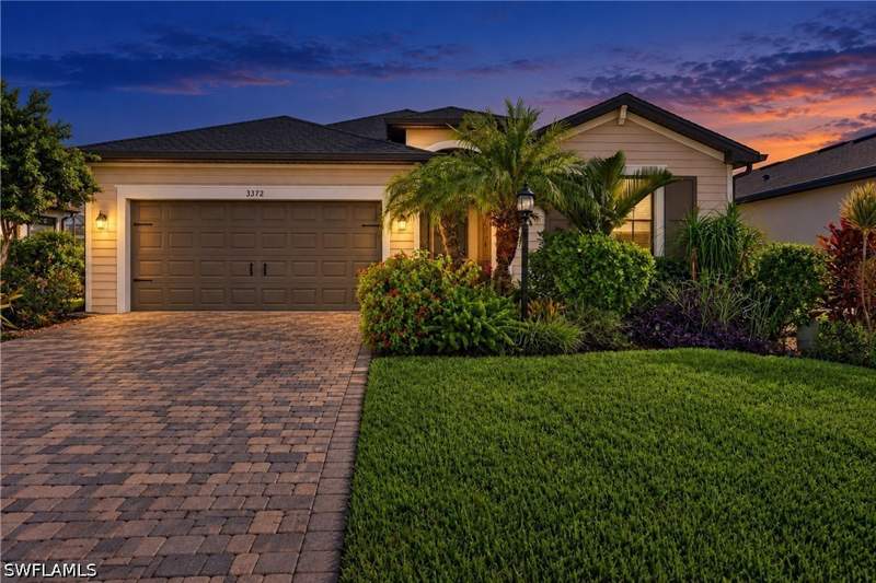 4 bedroom SingleFamilyResidence at 3372 Brozas Ct, Portico, Fort Myers — photo 2
