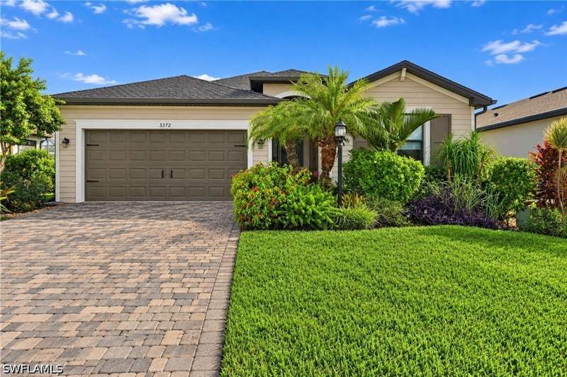 4 bedroom SingleFamilyResidence at 3372 Brozas Ct, Portico, Fort Myers — photo 4