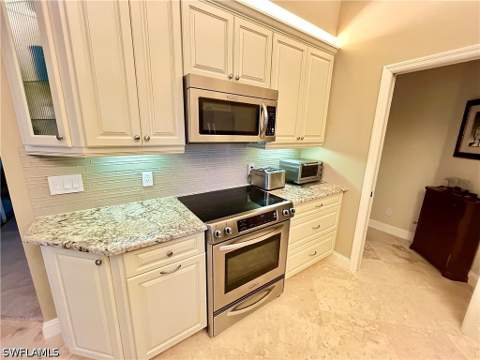 15090 Lakeside View Dr 1502, Fort Myers FL - photo 8 of 31