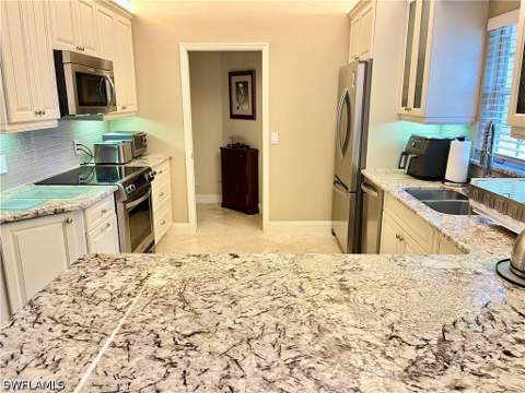 15090 Lakeside View Dr 1502, Fort Myers FL - photo 9 of 31