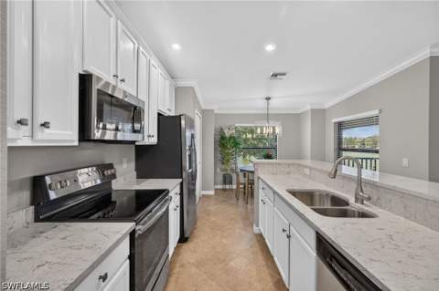 28032 Bridgetown Ct 4724, Bonita Springs FL - photo 11 of 43
