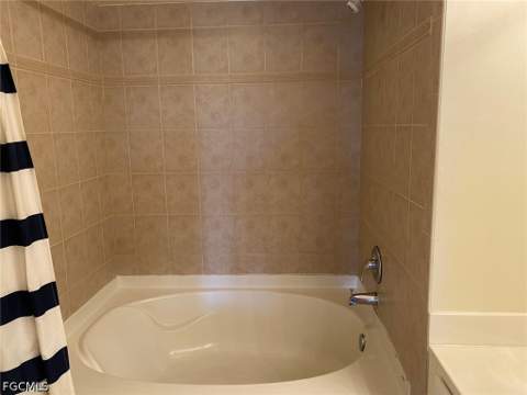 4127 Residence Dr 424, Fort Myers FL - photo 12 of 26