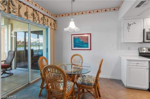 13912 Southampton Dr 3301, Bonita Springs FL - photo 7 of 25