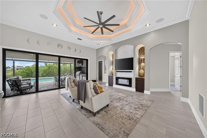 5 bedroom SingleFamilyResidence at 16815 Prince Phillip Ct, Cape Royal, Cape Coral — photo 5