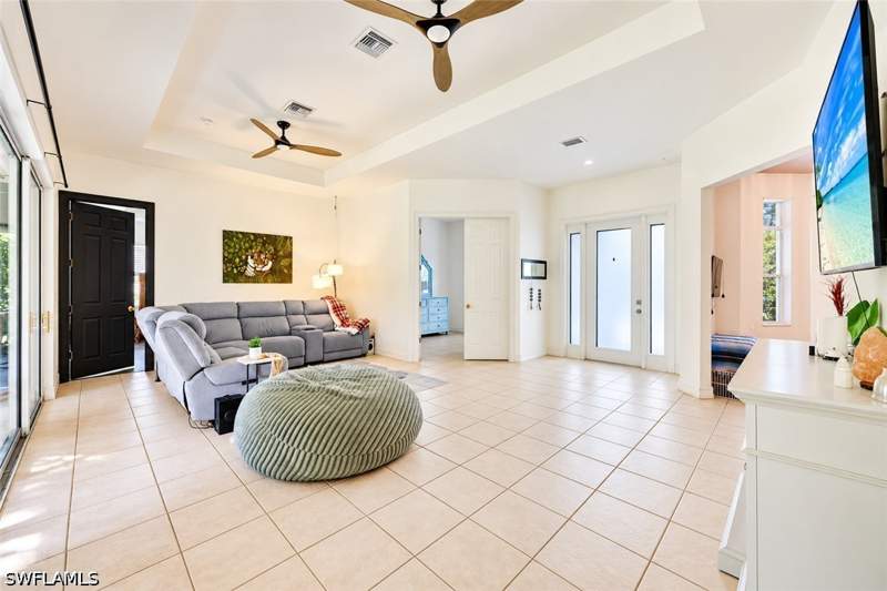 3 bedroom SingleFamilyResidence at 525 Desoto Blvd N, Golden Gate Estates, Naples — photo 5