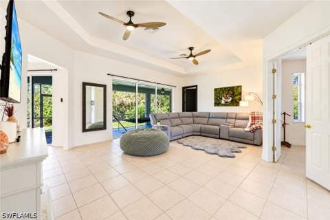 525 Desoto Blvd N, Naples FL - photo 6 of 30