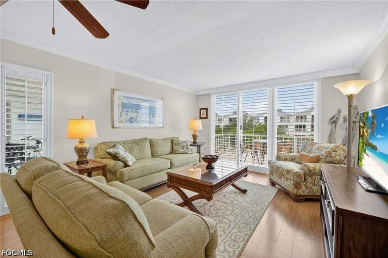 3 bedroom Condominium at 200 Periwinkle Way 232, Lighthouse Point Condo, Sanibel — photo 5