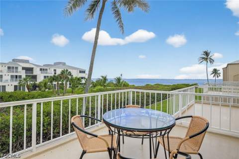 200 Periwinkle Way 232, Sanibel FL - photo 7 of 31