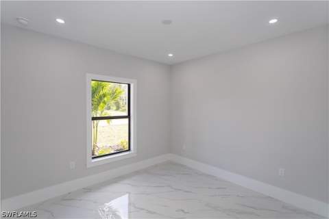 733 Phelps St E, Lehigh Acres FL - photo 6 of 13