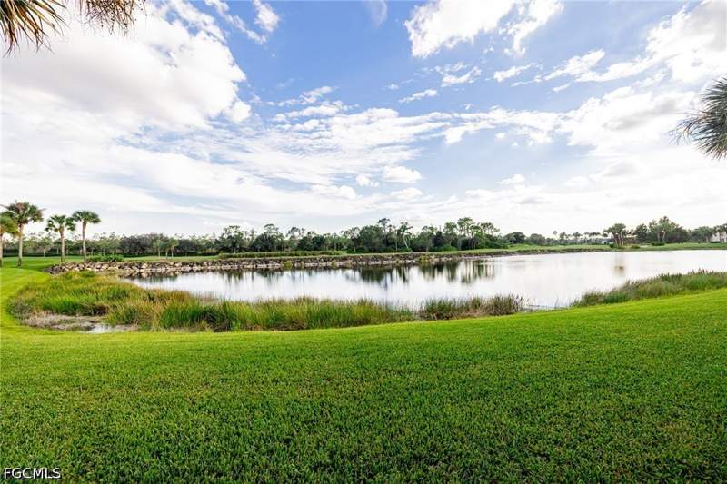 3 bedroom Condominium at 10381 McArthur Palm Ln 2711, Veranda, Fort Myers — photo 3