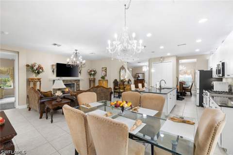 3675 Canopy Cir, Naples FL - photo 14 of 48
