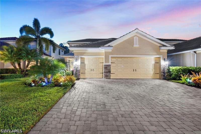 5 bedroom SingleFamilyResidence at 3675 Canopy Cir, Canopy, Naples — photo 5