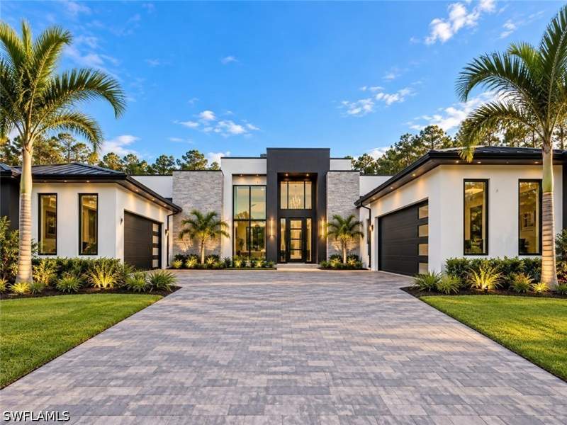 4 bedroom SingleFamilyResidence at 2439 Golden Gate Blvd W, Golden Gate Estates, Naples — photo 2