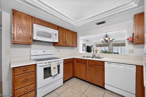 1780 Augusta Dr 101, Fort Myers FL - photo 8 of 46