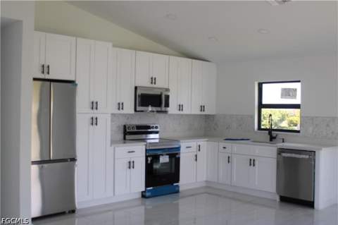 1348 NW 13th Pl, Cape Coral FL - photo 7 of 16