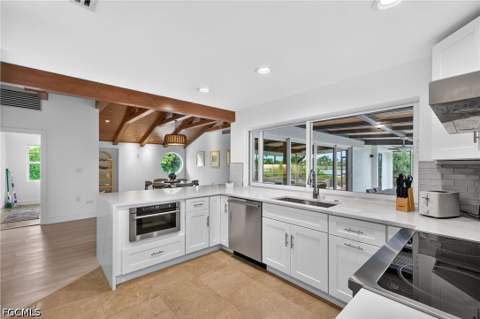 1339 Par View Dr, Sanibel FL - photo 10 of 52