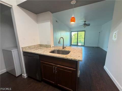 2925 Winkler Ave 920, Fort Myers FL - photo 8 of 19