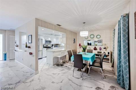 989 Charlemagne Blvd, Naples FL - photo 6 of 29
