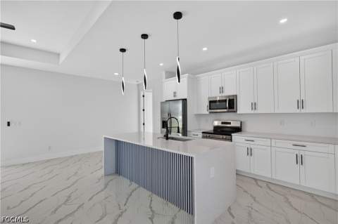 921 Chiquita Blvd N, Cape Coral FL - photo 9 of 33