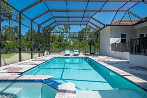379 25th St NW, Naples FL - photo 6 of 30