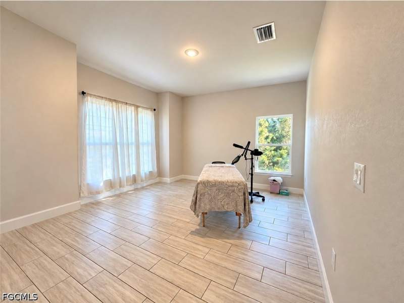 4 bedroom SingleFamilyResidence at 224 Callaway Ave S, Lehigh Acres, Lehigh Acres — photo 3