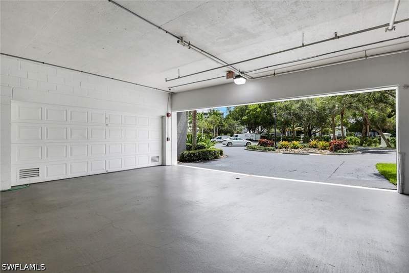3 bedroom Condominium at 400 Flagship Dr 1206, Regatta, Naples — photo 2