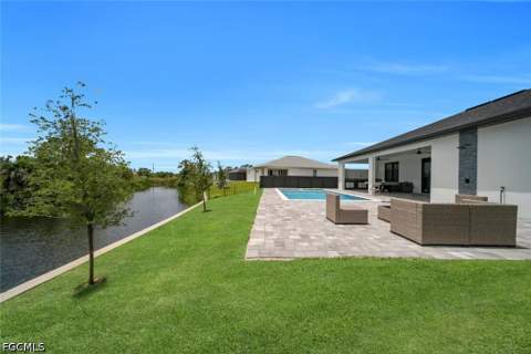139 SW 10th Ave, Cape Coral FL - photo 10 of 11