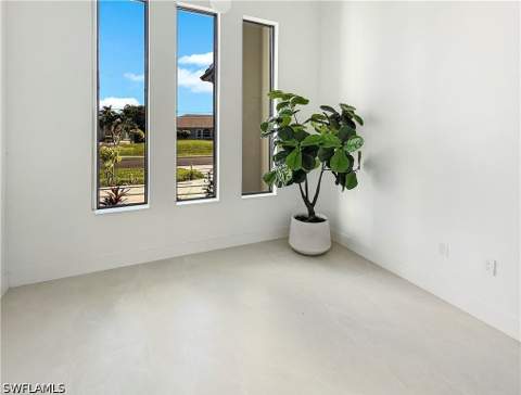 2667 SW 32nd St, Cape Coral FL - photo 11 of 38
