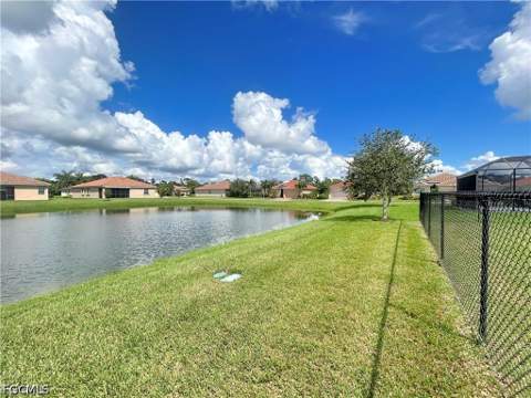 2571 Laurentina Ln, Cape Coral FL - photo 13 of 29