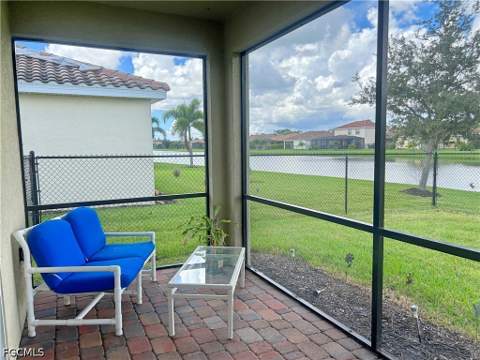2571 Laurentina Ln, Cape Coral FL - photo 6 of 29
