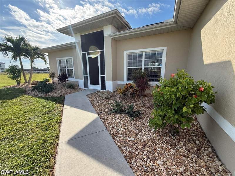 4 bedroom SingleFamilyResidence at 3220 NW 14th Ter, Cape Coral, Cape Coral — photo 3