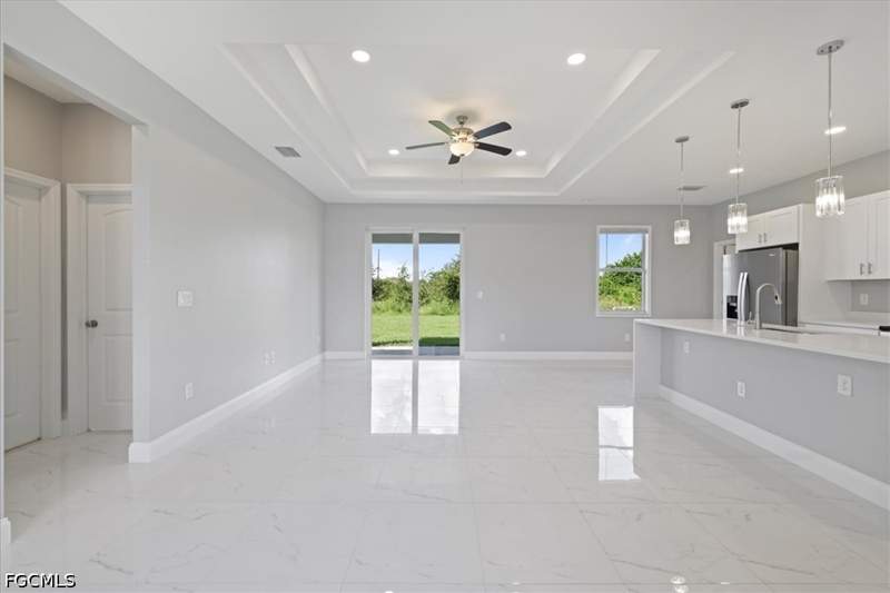 3 bedroom SingleFamilyResidence at 2700 25th St SW, Lehigh Acres, Lehigh Acres — photo 3
