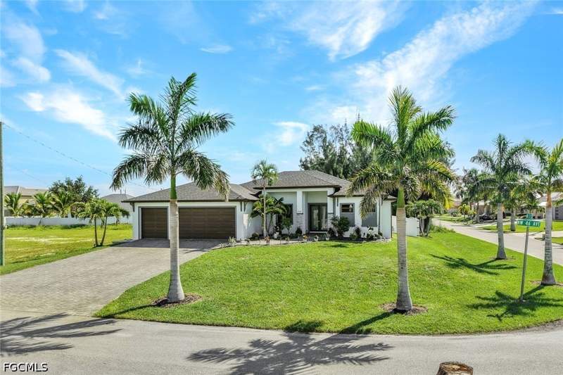 3 bedroom SingleFamilyResidence at 2701 NW 46th Ave, Cape Coral, Cape Coral — photo 3