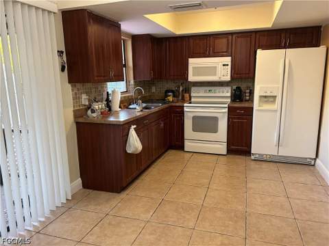 5224 3rd St W, Lehigh Acres FL - photo 10 of 13