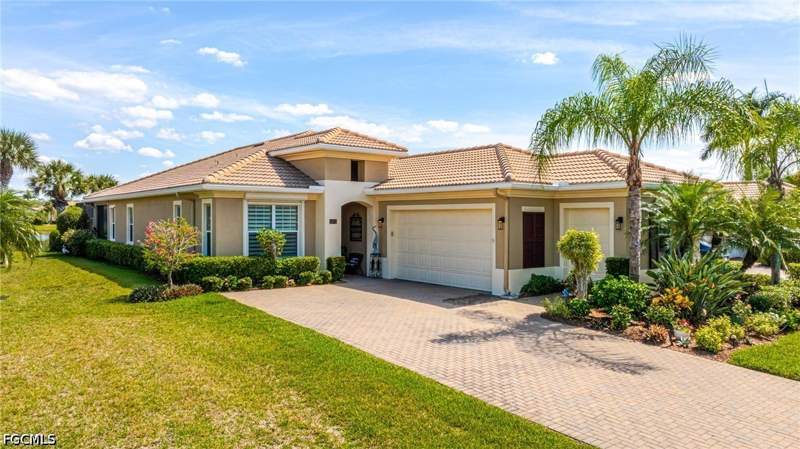 3 bedroom SingleFamilyResidence at 10531 Carena Cir, Carena, Fort Myers — photo 3