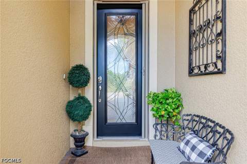 10531 Carena Cir, Fort Myers FL - photo 6 of 70