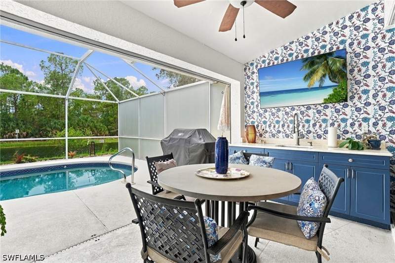 2 bedroom Attached at 5253 Whitten Dr, Villas Of Whittenberg, Naples — photo 2