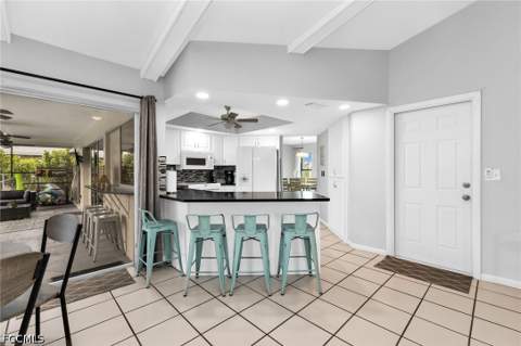 216 SE 30th Ter, Cape Coral FL - photo 10 of 35