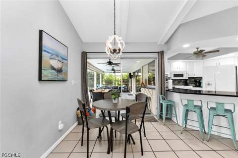 216 SE 30th Ter, Cape Coral FL - photo 12 of 35