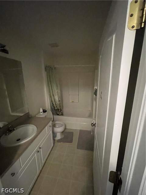 1329 NE 17th St, Cape Coral FL - photo 9 of 12
