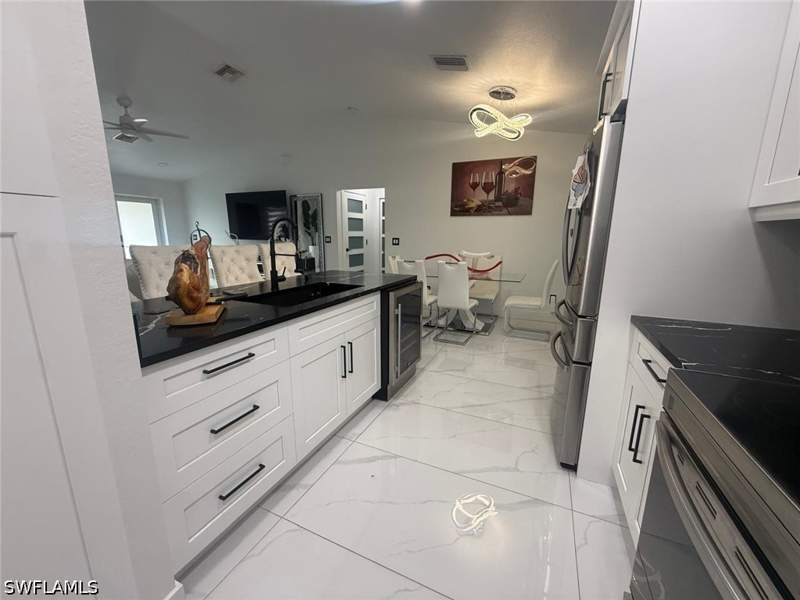 3 bedroom SingleFamilyResidence at 2811 44th St SW, Lehigh Acres, Lehigh Acres — photo 5