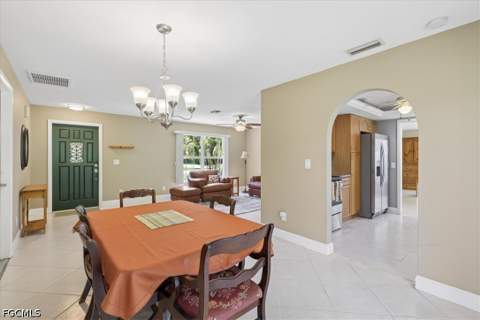 1403 SE 27th St, Cape Coral FL - photo 10 of 19