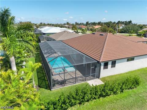 5002 Agualinda Blvd, Cape Coral FL - photo 8 of 48