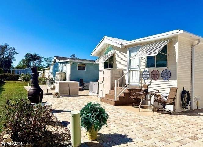 1 bedroom ManufacturedHome at 427 Vanda Sanctuary 427, Imperial Wilderness, Naples — photo 5