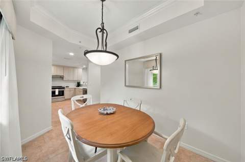 221 9th St S 219, Naples FL - photo 12 of 39