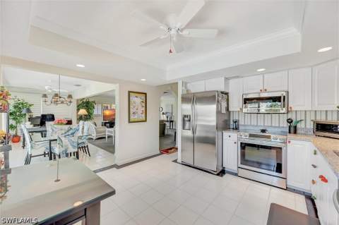 920 Collier Ct C4, Marco Island FL - photo 13 of 47
