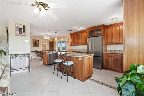48 Fairview Blvd, Fort Myers Beach FL - photo 10 of 50