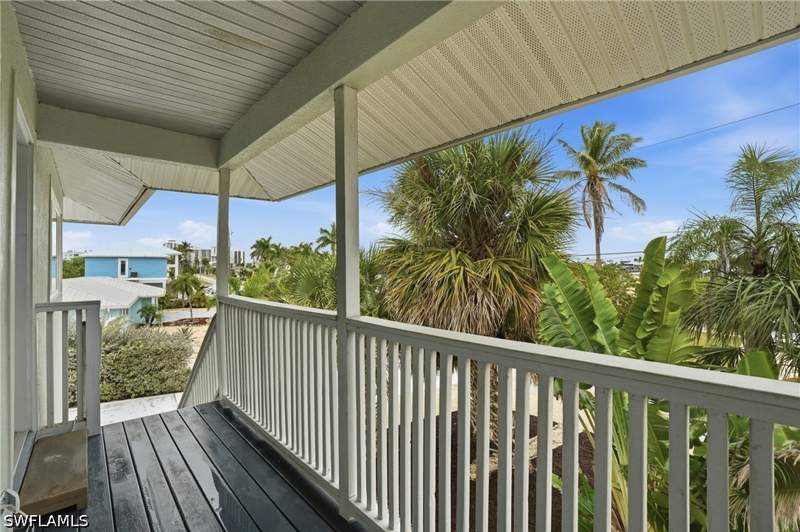 3 bedroom SingleFamilyResidence at 48 Fairview Blvd, Fairview Isles, Fort Myers Beach — photo 4